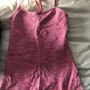 Lululemon top